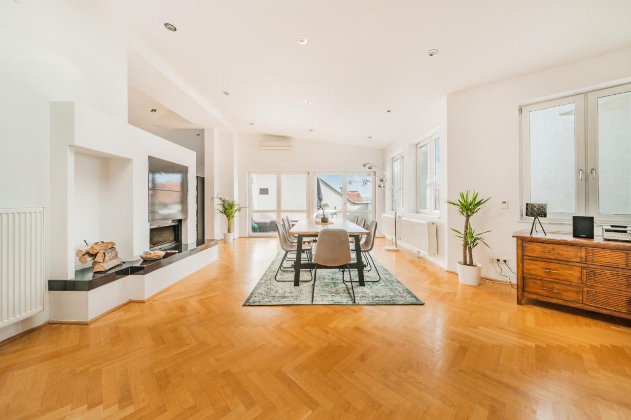 Penthouse - Sauna - Terrasse - Kamin - Ac Appartamento
